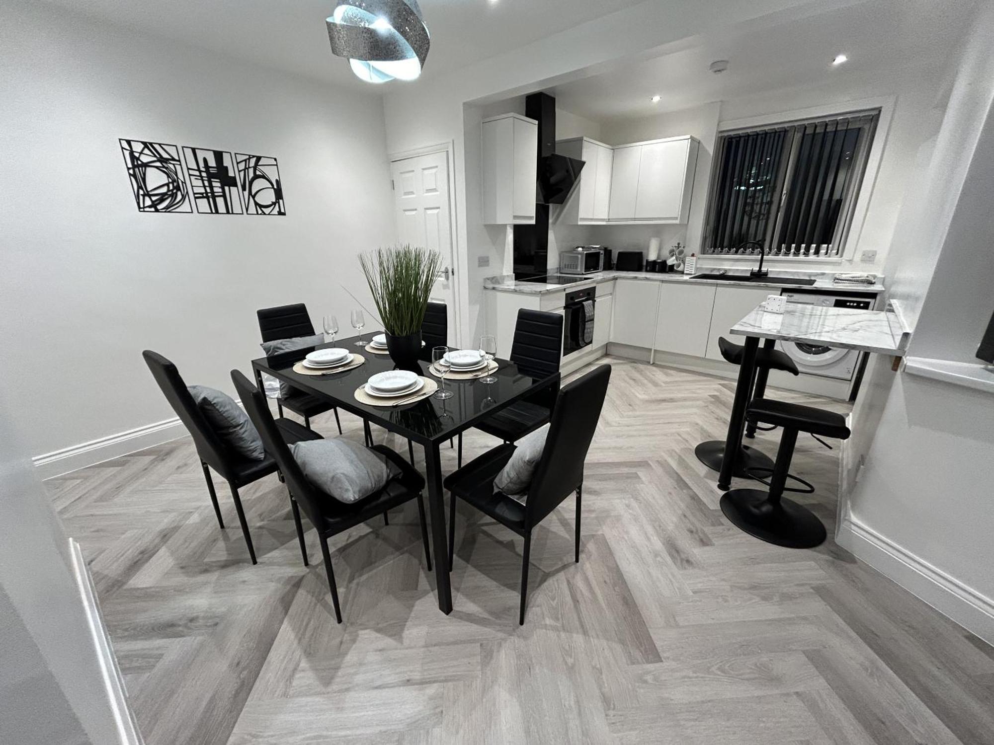 Lymer House - Stylish 3 Bedroom House In Wolverhampton Kültér fotó